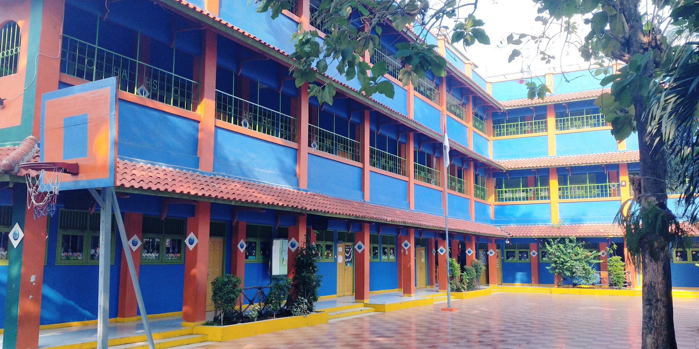 sekolah sekolah